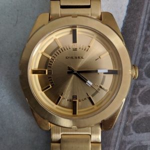 Diesel gold watch